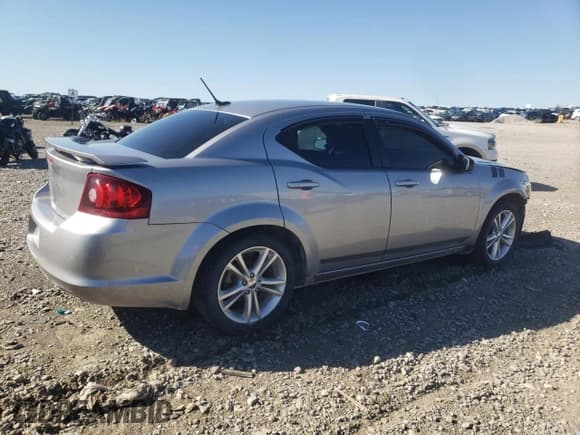 ✅ 2014 Dodge Avenger SE • VIN: 1C3CDZAB9EN154467 • Лот: 60768944. Опубликован ранее на Copart с пробегом 178 499 миль. Бесплатный доступ к архиву аукционных продаж из США и подробный отчёт об истории автомобиля на DreamBid. Изображение 3.