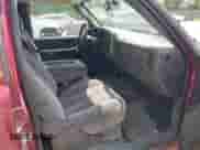 ✅ 2006 GMC Sierra 1500 SLE1 • VIN: 2GTEC13T861219889 • Lot: 41939442. Listed on IAAI with 200,757 mi. Free auction sales archive from the USA and detailed vehicle history report at DreamBid. Image 5.