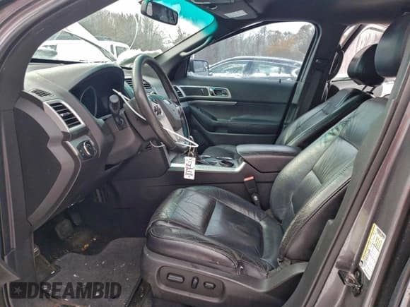 ✅ 2014 Ford Explorer XLT • VIN: 1FM5K7D89EGB15750 • Lot: 95693355. Wystawiony na Copart z przebiegiem 211 274 mil. Bezpłatny archiwum sprzedaży aukcyjnych z USA i szczegółowy raport historii pojazdu na DreamBid. Zdjęcie 7.