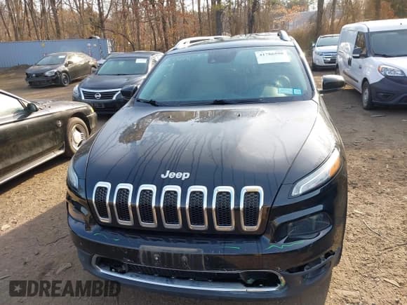 ✅ 2017 Jeep Cherokee Limited • VIN: 1C4PJMDS3HW562028 • Lot: 41786590. Wystawiony na IAAI z przebiegiem 80 589 mil. Bezpłatny archiwum sprzedaży aukcyjnych z USA i szczegółowy raport historii pojazdu na DreamBid. Zdjęcie 12.