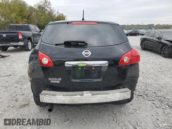 ✅ 2015 Nissan Rogue S • VIN: JN8AS5MT7FW667903 • Lot: 89889315. Wystawiony na Copart z przebiegiem 117 425 mil. Bezpłatny archiwum sprzedaży aukcyjnych z USA i szczegółowy raport historii pojazdu na DreamBid. Zdjęcie 6.