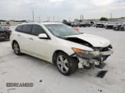 ✅ 2011 Acura TSX Technology • VIN: JH4CW2H6XBC001382 • Lot: 67126915. Listed on Copart with 132,474 mi. Free auction sales archive from the USA and detailed vehicle history report at DreamBid. Image 4.