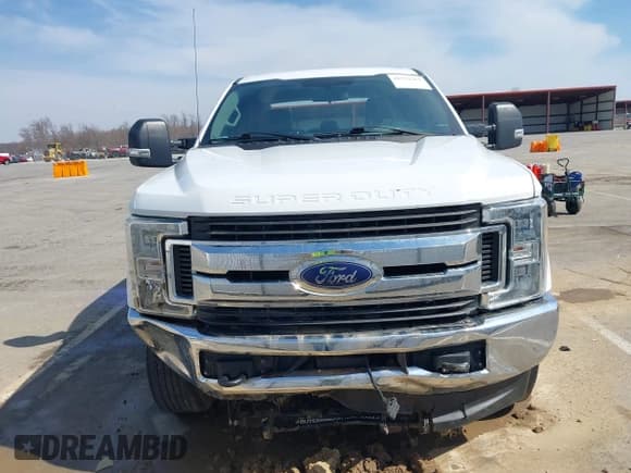 ✅ 2017 Ford F-250 Lariat • VIN: 1FT7W2B61HEC00975 • Лот: 41722767. Опубликован ранее на IAAI с пробегом 72 663 миль. Бесплатный доступ к архиву аукционных продаж из США и подробный отчёт об истории автомобиля на DreamBid. Изображение 12.