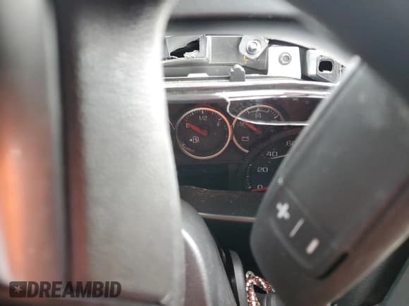 ✅ 2021 Chevrolet Silverado 1500 Custom Trail Boss • VIN: 3GCPYCEL7MG483113 • Lot: 60549075. Wystawiony na Copart z przebiegiem Nie podano. Bezpłatny archiwum sprzedaży aukcyjnych z USA i szczegółowy raport historii pojazdu na DreamBid. Zdjęcie 9.