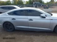 ✅ 2018 Audi A5 Sportback Premium Plus • VIN: WAUENCF51JA064987 • Lot: 43516168. Wystawiony na IAAI z przebiegiem 147 681 mil. Bezpłatny archiwum sprzedaży aukcyjnych z USA i szczegółowy raport historii pojazdu na DreamBid. Zdjęcie 13.