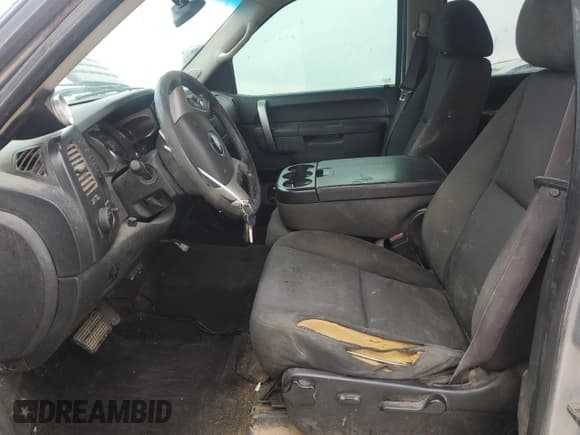 ✅ 2012 Chevrolet Silverado 2500HD LT • VIN: 1GC1KXC84CF208926 • Lot: 47636585. Wystawiony na Copart z przebiegiem 270 038 mil. Bezpłatny archiwum sprzedaży aukcyjnych z USA i szczegółowy raport historii pojazdu na DreamBid. Zdjęcie 7.