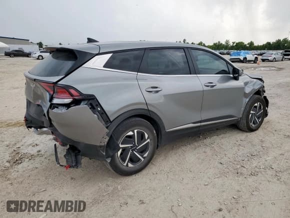 ✅ 2025 Kia Sportage LX • VIN: KNDPU3DG6S7181854 • Lot: 70718845. Wystawiony na Copart z przebiegiem 10 815 mil. Bezpłatny archiwum sprzedaży aukcyjnych z USA i szczegółowy raport historii pojazdu na DreamBid. Zdjęcie 3.