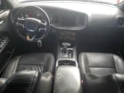 ✅ 2018 Dodge Charger GT • VIN: 2C3CDXJG2JH201437 • Lot: 90813545. Wystawiony na Copart z przebiegiem 143 266 mil. Bezpłatny archiwum sprzedaży aukcyjnych z USA i szczegółowy raport historii pojazdu na DreamBid. Zdjęcie 8.