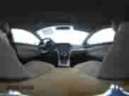 2019 Hyundai Elantra SE с VIN 5NPD74LF4KH472986, выставлен на аукционе IAAI как лот 43225595 с пробегом 151 755 миль миль и . История ставок и продаж доступна на DreamBid. Изображение 19.