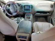 ✅ 2002 Ford Expedition Eddie Bauer • VIN: 1FMRU17L32LA56240 • Lot: 61059165. Wystawiony na Copart z przebiegiem 276 217 mil. Bezpłatny archiwum sprzedaży aukcyjnych z USA i szczegółowy raport historii pojazdu na DreamBid. Zdjęcie 8.