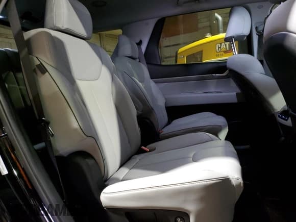 ✅ 2025 Hyundai Palisade SEL • VIN: KM8R2DGE7SU848944 • Лот: 45915685. Опубликован ранее на Copart с пробегом 11 024 миль. Бесплатный доступ к архиву аукционных продаж из США и подробный отчёт об истории автомобиля на DreamBid. Изображение 11.