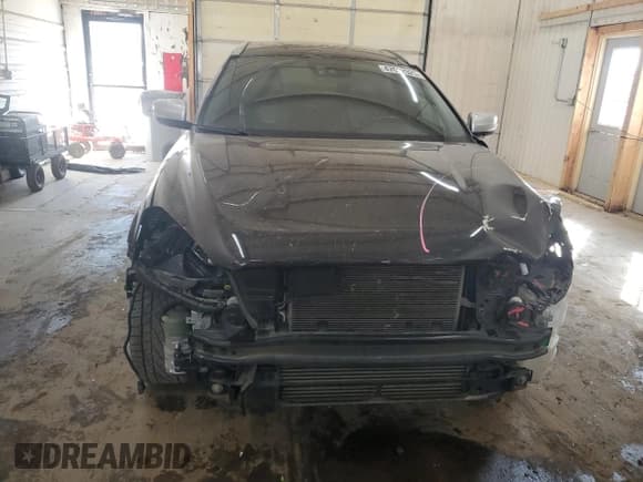 ✅ 2016 Volvo XC60 T6 Drive-E R-Design Platinum • VIN: YV449MRS1G2875912 • Лот: 47652025. Опубликован ранее на Copart с пробегом 129 127 миль. Бесплатный доступ к архиву аукционных продаж из США и подробный отчёт об истории автомобиля на DreamBid. Изображение 5.