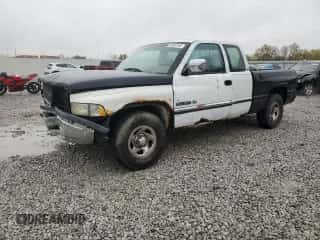 1996 Dodge 1500 с VIN 3B7HC13Z2TM116876, выставлен на аукционе Copart как лот 82563195 с пробегом 347 224 миль миль и Списание • Salvage title. История ставок и продаж доступна на DreamBid. Изображение 1.