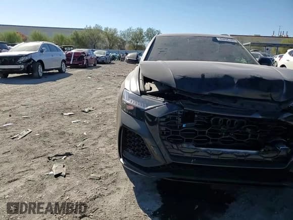 ✅ 2021 Audi RS Q8 • VIN: WU1ARBF1XMD037936 • Лот: 89896125. Опубликован ранее на Copart с пробегом 30 518 миль. Бесплатный доступ к архиву аукционных продаж из США и подробный отчёт об истории автомобиля на DreamBid. Изображение 14.