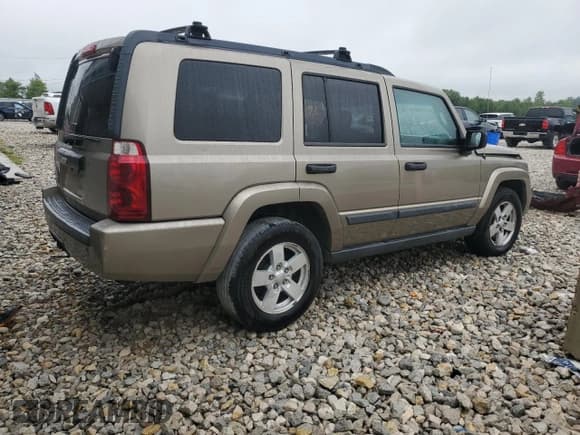 ✅ 2006 Jeep Commander • VIN: 1J8HG48N06C202116 • Lot: 69396285. Wystawiony na Copart z przebiegiem 161 370 mil. Bezpłatny archiwum sprzedaży aukcyjnych z USA i szczegółowy raport historii pojazdu na DreamBid. Zdjęcie 3.
