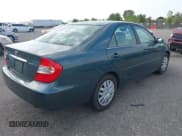 ✅ 2004 Toyota Camry LE • VIN: 4T1BE32K94U339635 • Lot: 43041101. Wystawiony na IAAI z przebiegiem 153 448 mil. Bezpłatny archiwum sprzedaży aukcyjnych z USA i szczegółowy raport historii pojazdu na DreamBid. Zdjęcie 4.