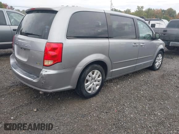 ✅ 2015 Dodge Grand Caravan SE • VIN: 2C4RDGBG2FR650073 • Лот: 43272984. Опубликован ранее на IAAI с пробегом 151 112 миль. Бесплатный доступ к архиву аукционных продаж из США и подробный отчёт об истории автомобиля на DreamBid. Изображение 4.