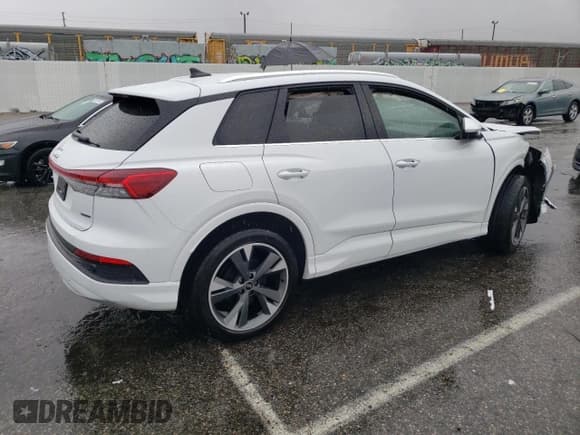 ✅ 2022 Audi Q4 e-tron Premium • VIN: WA1G2BFZ2NP048327 • Лот: 40668824. Опубликован ранее на Copart с пробегом 2 564 миль. Бесплатный доступ к архиву аукционных продаж из США и подробный отчёт об истории автомобиля на DreamBid. Изображение 3.
