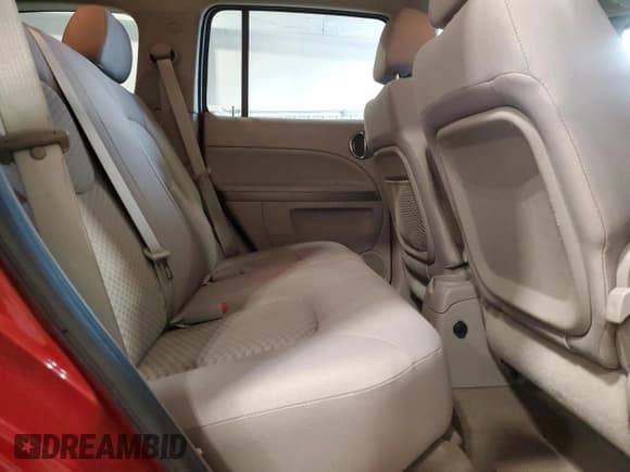 ✅ 2010 Chevrolet HHR LS • VIN: 3GNBAADB3AS538443 • Lot: 86645774. Listed on Copart with 165,654 mi. Free auction sales archive from the USA and detailed vehicle history report at DreamBid. Image 10.