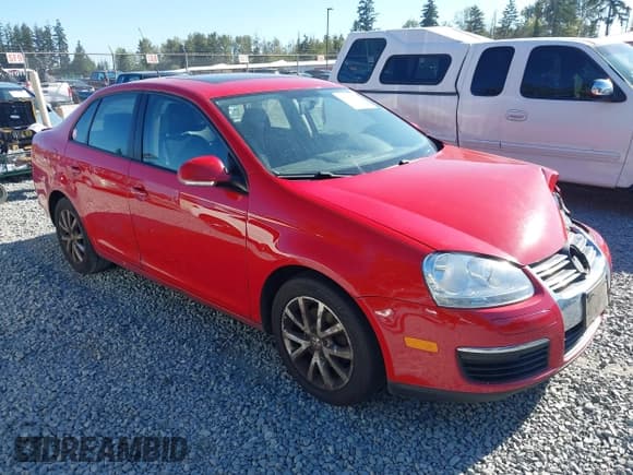 ✅ 2010 Volkswagen Jetta SE • VIN: 3VWRZ7AJ5AM129411 • Lot: 42961782. Listed on IAAI with 190,331 mi. Free auction sales archive from the USA and detailed vehicle history report at DreamBid. Image 1.