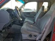 ✅ 1999 Ford F-150 • VIN: 1FTRX17W0XNB63862 • Lot: 95139655. Wystawiony na Copart z przebiegiem Nie podano. Bezpłatny archiwum sprzedaży aukcyjnych z USA i szczegółowy raport historii pojazdu na DreamBid. Zdjęcie 7.