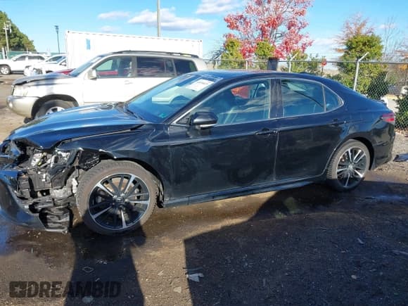 ✅ 2019 Toyota Camry XSE • VIN: 4T1BZ1HK7KU509035 • Lot: 43656829. Wystawiony na IAAI z przebiegiem 78 613 mil. Bezpłatny archiwum sprzedaży aukcyjnych z USA i szczegółowy raport historii pojazdu na DreamBid. Zdjęcie 15.