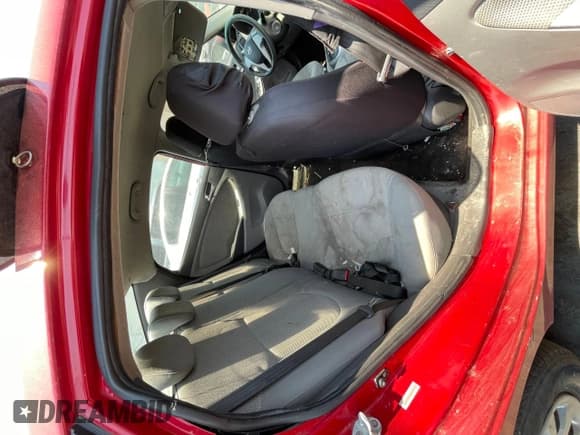 ✅ 2013 Hyundai Accent GLS • VIN: KMHCT4AEXDU356150 • Lot: 51166125. Wystawiony na Copart z przebiegiem 144 114 mil. Bezpłatny archiwum sprzedaży aukcyjnych z USA i szczegółowy raport historii pojazdu na DreamBid. Zdjęcie 6.