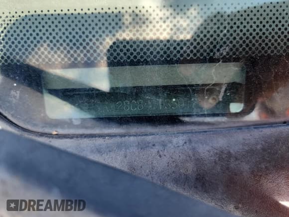 ✅ 2004 Dodge 2500 ST • VIN: 3D7KA28C84G135072 • Lot: 87246645. Wystawiony na Copart z przebiegiem 331 212 mil. Bezpłatny archiwum sprzedaży aukcyjnych z USA i szczegółowy raport historii pojazdu na DreamBid. Zdjęcie 12.