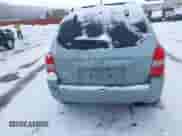 2006 Hyundai Tucson GL z VIN KM8JM72B06U298904, wystawiony jako IAAI lot #41370728 z przebiegiem 209 284 mil mil oraz . Historia ofert i sprzedaży dostępna na DreamBid. Obrazek 16.