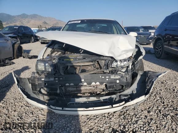 ✅ 2003 Volvo S60 2.4L • VIN: YV1RS61T132278860 • Lot: 64144135. Listed on Copart with 264,115 mi. Free auction sales archive from the USA and detailed vehicle history report at DreamBid. Image 5.