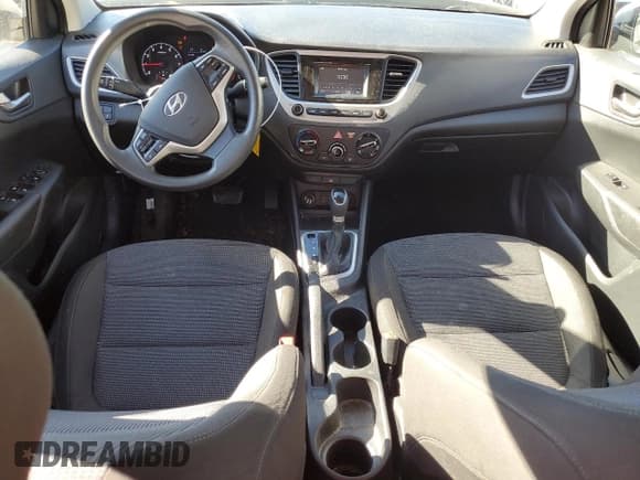 ✅ 2020 Hyundai Accent SE • VIN: 3KPC24A63LE119951 • Лот: 80889934. Опубликован ранее на Copart с пробегом 78 972 миль. Бесплатный доступ к архиву аукционных продаж из США и подробный отчёт об истории автомобиля на DreamBid. Изображение 8.