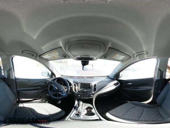 ✅ 2020 Chevrolet Equinox LT • VIN: 3GNAXKEV4LS645657 • Lot: 43399695. Wystawiony na IAAI z przebiegiem 76 636 mil. Bezpłatny archiwum sprzedaży aukcyjnych z USA i szczegółowy raport historii pojazdu na DreamBid. Zdjęcie 18.