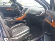 ✅ 2019 Lincoln Nautilus Reserve • VIN: 2LMPJ8L93KBL53791 • Lot: 39925917. Listed on IAAI with 54,939 mi. Free auction sales archive from the USA and detailed vehicle history report at DreamBid. Image 5.