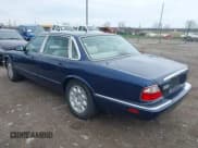 ✅ 1998 Jaguar XJ • VIN: SAJHX124XWC844575 • Лот: 41951600. Опубликован ранее на IAAI с пробегом 97 458 миль. Бесплатный доступ к архиву аукционных продаж из США и подробный отчёт об истории автомобиля на DreamBid. Изображение 3.