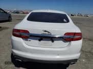 ✅ 2014 Jaguar XF T • VIN: SAJWA0ES2EPU24152 • Lot: 70907305. Wystawiony na Copart z przebiegiem 149 159 mil. Bezpłatny archiwum sprzedaży aukcyjnych z USA i szczegółowy raport historii pojazdu na DreamBid. Zdjęcie 6.