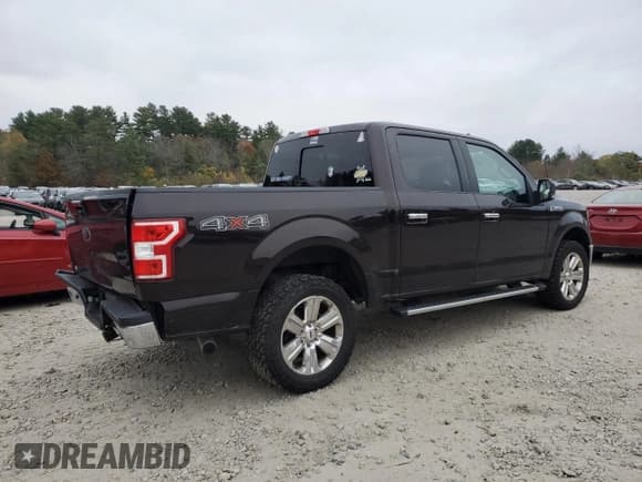 ✅ 2018 Ford F-150 XL • VIN: 1FTEW1E54JFE52532 • Lot: 90330225. Listed on Copart with 83,676 mi. Free auction sales archive from the USA and detailed vehicle history report at DreamBid. Image 3.