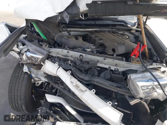 ✅ 2022 Toyota 4Runner SR5 • VIN: JTEEU5JR1N5264922 • Lot: 43354766. Listed on IAAI with 80,205 mi. Free auction sales archive from the USA and detailed vehicle history report at DreamBid. Image 10.