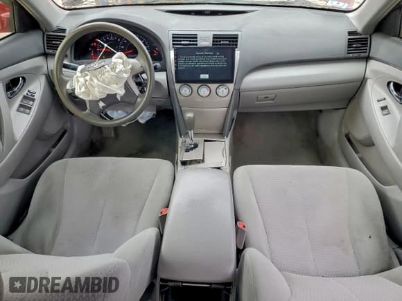 ✅ 2010 Toyota Camry LE • VIN: 4T4BF3EK0AR027438 • Лот: 94427455. Опубликован ранее на Copart с пробегом 121 870 миль. Бесплатный доступ к архиву аукционных продаж из США и подробный отчёт об истории автомобиля на DreamBid. Изображение 8.