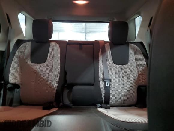 ✅ 2017 Chevrolet Equinox LS • VIN: 2GNFLEEK5H6305304 • Лот: 82568474. Опубликован ранее на Copart с пробегом 170 952 миль. Бесплатный доступ к архиву аукционных продаж из США и подробный отчёт об истории автомобиля на DreamBid. Изображение 10.