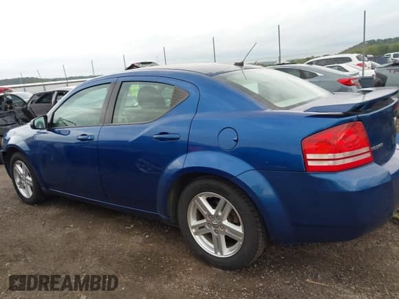 ✅ 2009 Dodge Avenger SXT • VIN: 1B3LC56BX9N509363 • Лот: 43240752. Опубликован ранее на IAAI с пробегом 211 501 миль. Бесплатный доступ к архиву аукционных продаж из США и подробный отчёт об истории автомобиля на DreamBid. Изображение 14.