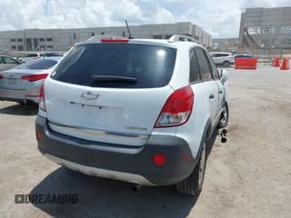 ✅ 2012 Chevrolet Captiva Sport LS • VIN: 3GNAL2EK9CS555289 • Lot: 42586514. Wystawiony na IAAI z przebiegiem 128 856 mil. Bezpłatny archiwum sprzedaży aukcyjnych z USA i szczegółowy raport historii pojazdu na DreamBid. Zdjęcie 4.