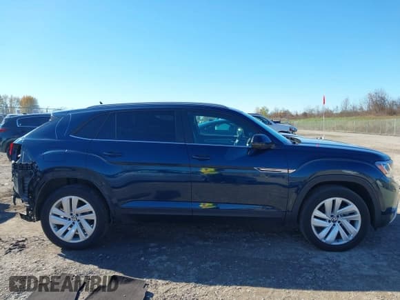 ✅ 2022 Volkswagen Atlas SE • VIN: 1V2HE2CA2NC205912 • Lot: 43533917. Listed on IAAI with 73,478 mi. Free auction sales archive from the USA and detailed vehicle history report at DreamBid. Image 14.