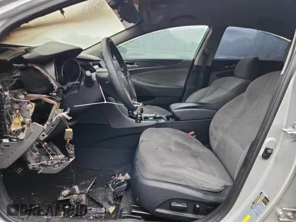 ✅ 2013 Hyundai Sonata GLS • VIN: 5NPEB4AC1DH777277 • Lot: 82650275. Listed on Copart with Not provided. Free auction sales archive from the USA and detailed vehicle history report at DreamBid. Image 7.