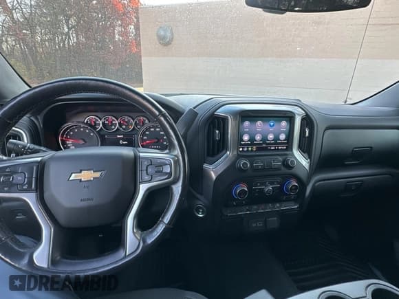 ✅ 2019 Chevrolet Silverado 1500 LT • VIN: 1GCPWCED8KZ103739 • Lot: 78513674. Wystawiony na Copart z przebiegiem 163 063 mil. Bezpłatny archiwum sprzedaży aukcyjnych z USA i szczegółowy raport historii pojazdu na DreamBid. Zdjęcie 9.