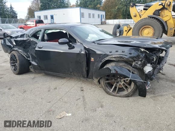 ✅ 2020 Dodge Challenger R/T Scat Pack Widebody • VIN: 2C3CDZFJ5LH116191 • Lot: 77871694. Wystawiony na Copart z przebiegiem Nie podano. Bezpłatny archiwum sprzedaży aukcyjnych z USA i szczegółowy raport historii pojazdu na DreamBid. Zdjęcie 4.