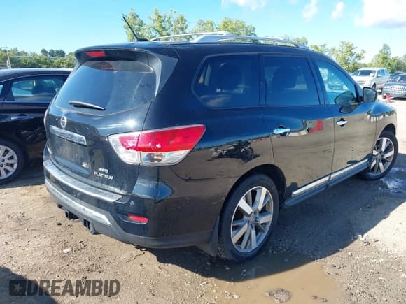 ✅ 2015 Nissan Pathfinder Platinum • VIN: 5N1AR2MM8FC602926 • Lot: 43074056. Listed on IAAI with 152,835 mi. Free auction sales archive from the USA and detailed vehicle history report at DreamBid. Image 4.