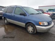 ✅ 1999 Toyota Sienna LE • VIN: 4T3ZF13C2XU146472 • Лот: 43872962. Опубликован ранее на IAAI с пробегом 284 860 миль. Бесплатный доступ к архиву аукционных продаж из США и подробный отчёт об истории автомобиля на DreamBid. Изображение 1.