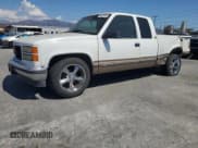 ✅ 1995 GMC Sierra 1500 • VIN: 2GTEC19K0S1502165 • Lot: 80825185. Wystawiony na Copart z przebiegiem 299 956 mil. Bezpłatny archiwum sprzedaży aukcyjnych z USA i szczegółowy raport historii pojazdu na DreamBid. Zdjęcie 1.