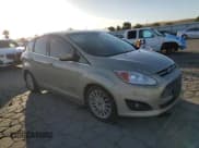 ✅ 2015 Ford C-Max SEL • VIN: 1FADP5CU6FL122335 • Lot: 85504375. Wystawiony na Copart z przebiegiem 109 944 mil. Bezpłatny archiwum sprzedaży aukcyjnych z USA i szczegółowy raport historii pojazdu na DreamBid. Zdjęcie 4.
