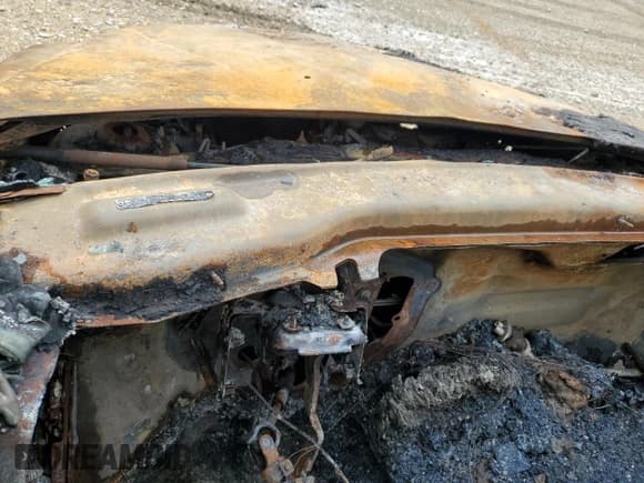 ✅ 2010 Chevrolet Malibu 1LT • VIN: 1G1ZC5EB9AF293815 • Lot: 67301604. Listed on Copart with Not provided. Free auction sales archive from the USA and detailed vehicle history report at DreamBid. Image 9.